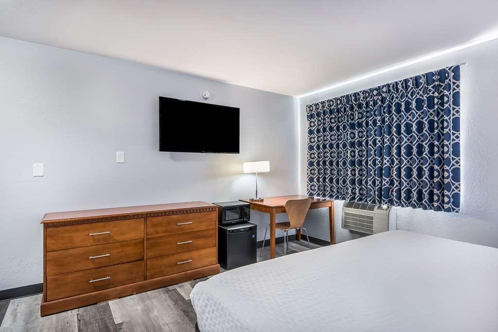 Americas Best Value Inn East Peoria Habitación foto