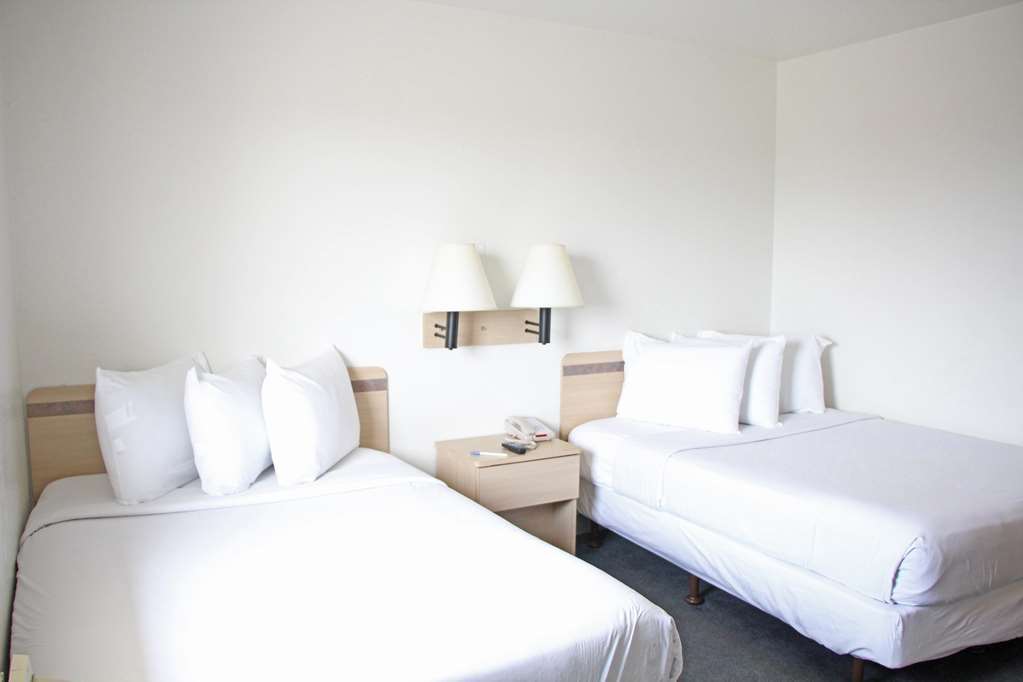 Americas Best Value Inn East Peoria Habitación foto
