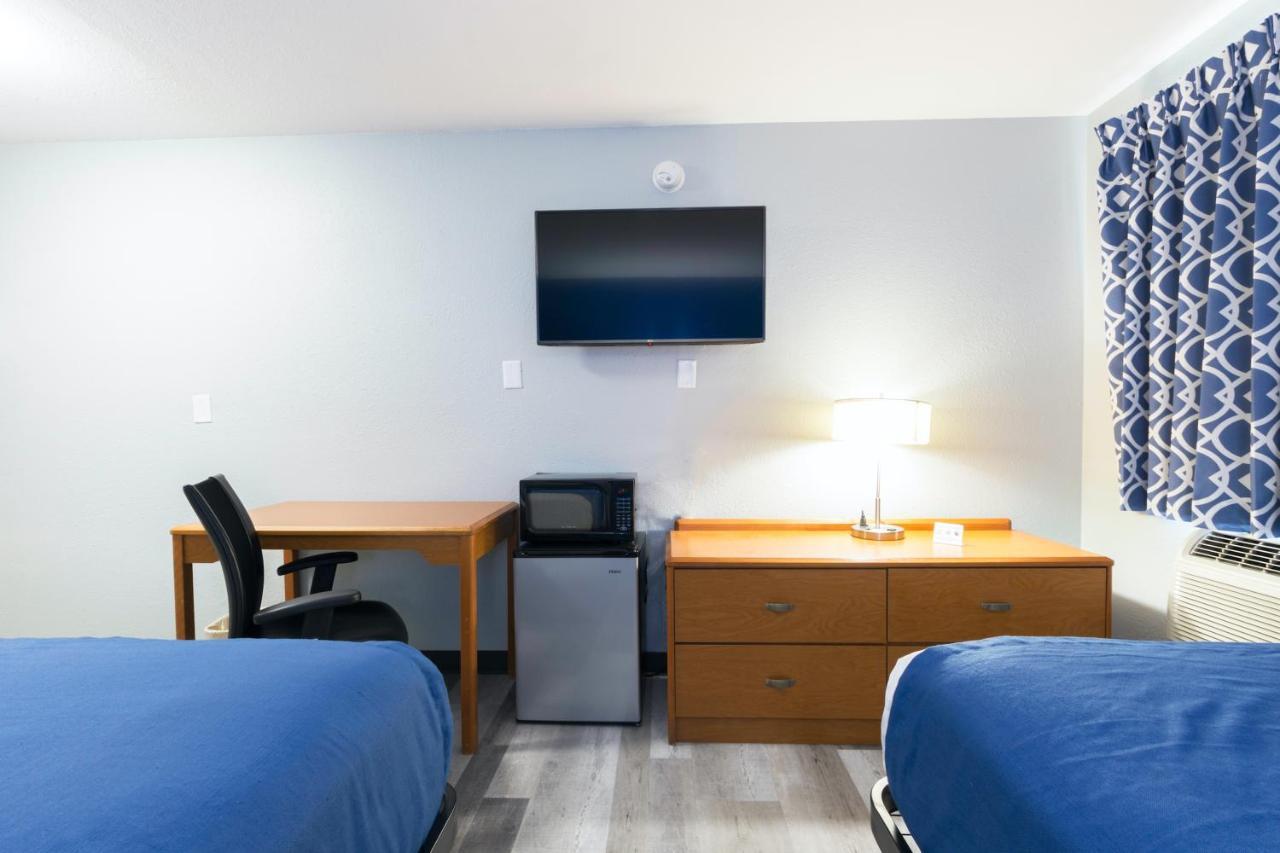 Americas Best Value Inn East Peoria Exterior foto